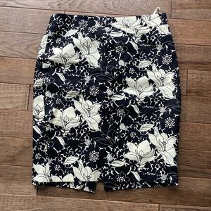 100% Cotton J Crew Floral Pencil Skirt